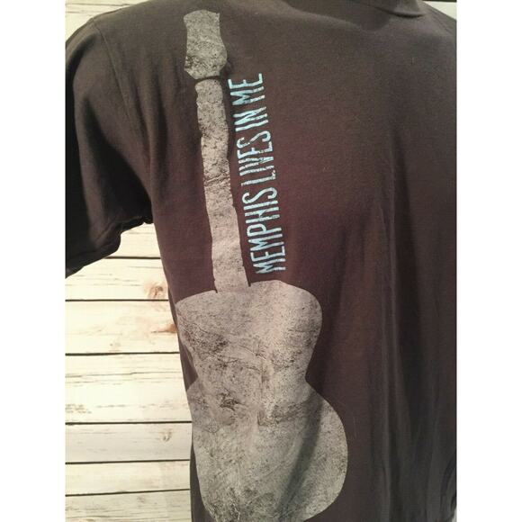 Memphis Lives in Me TN Tennessee Acoustic Guitar Shirt Rock Roll Country Band - Picture 2 of 9
